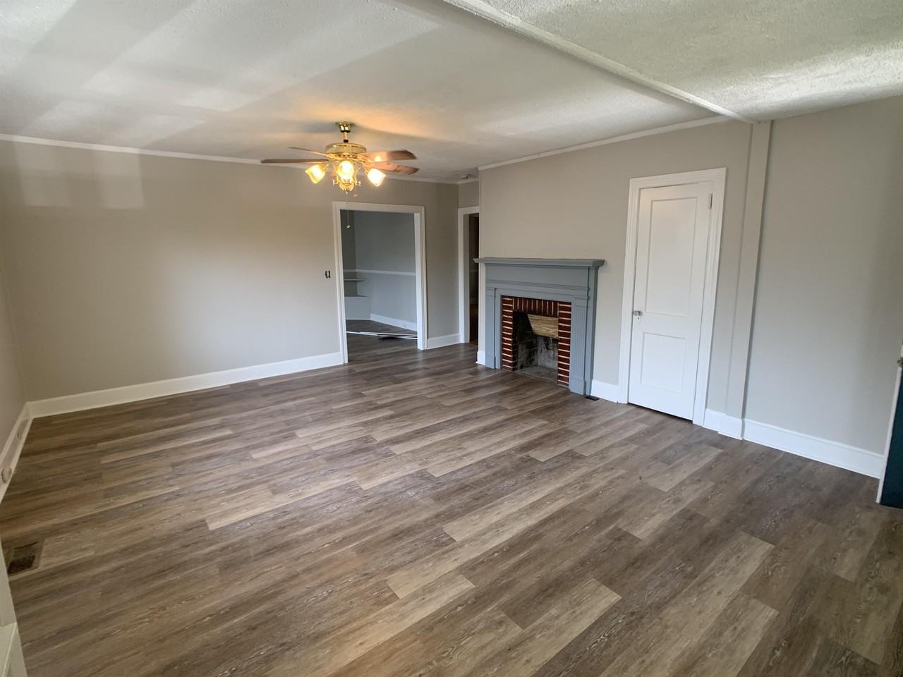 904 Neil St #1 - Photo 2 of 12