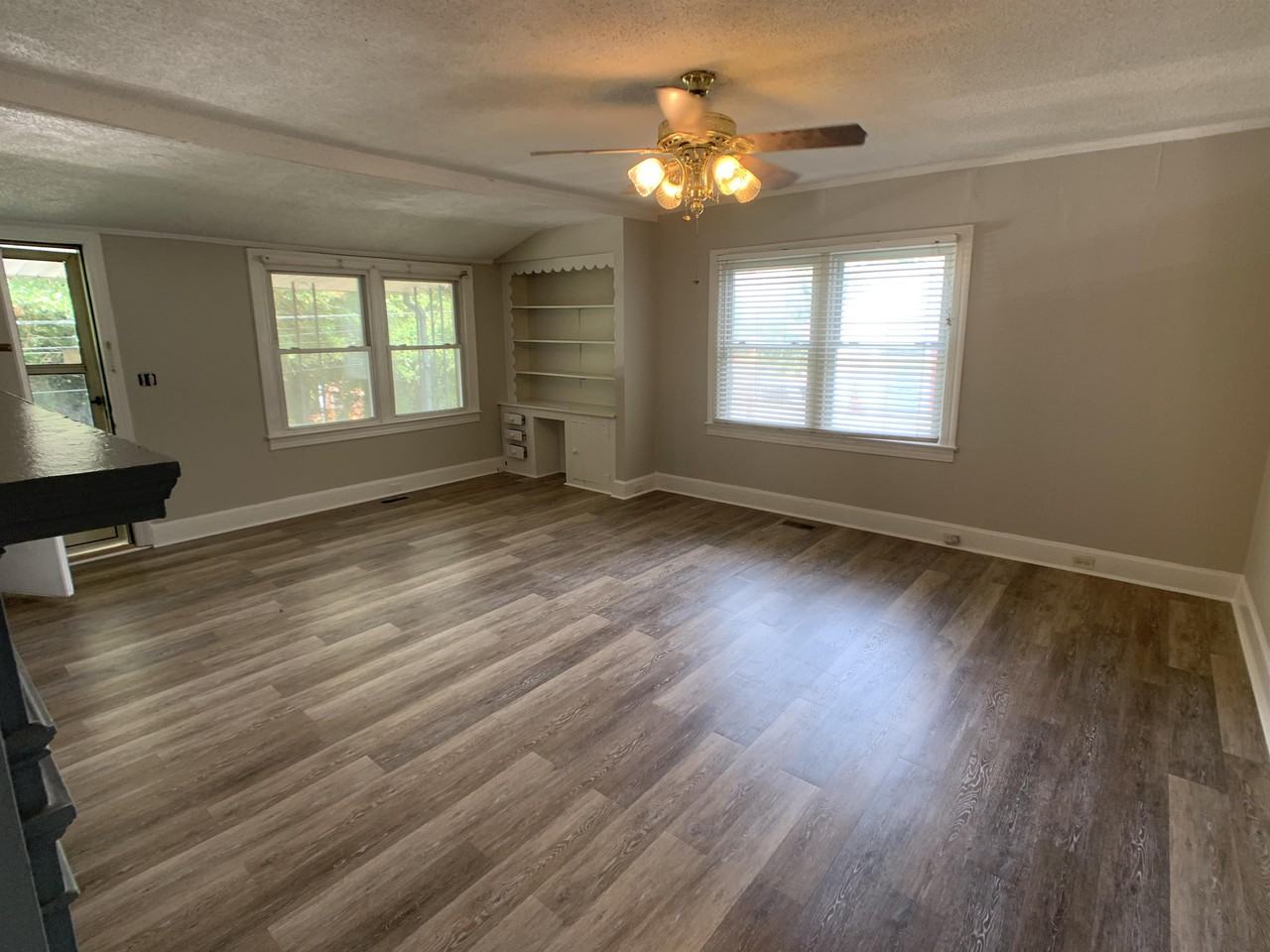 904 Neil St #1 - Photo 3 of 12