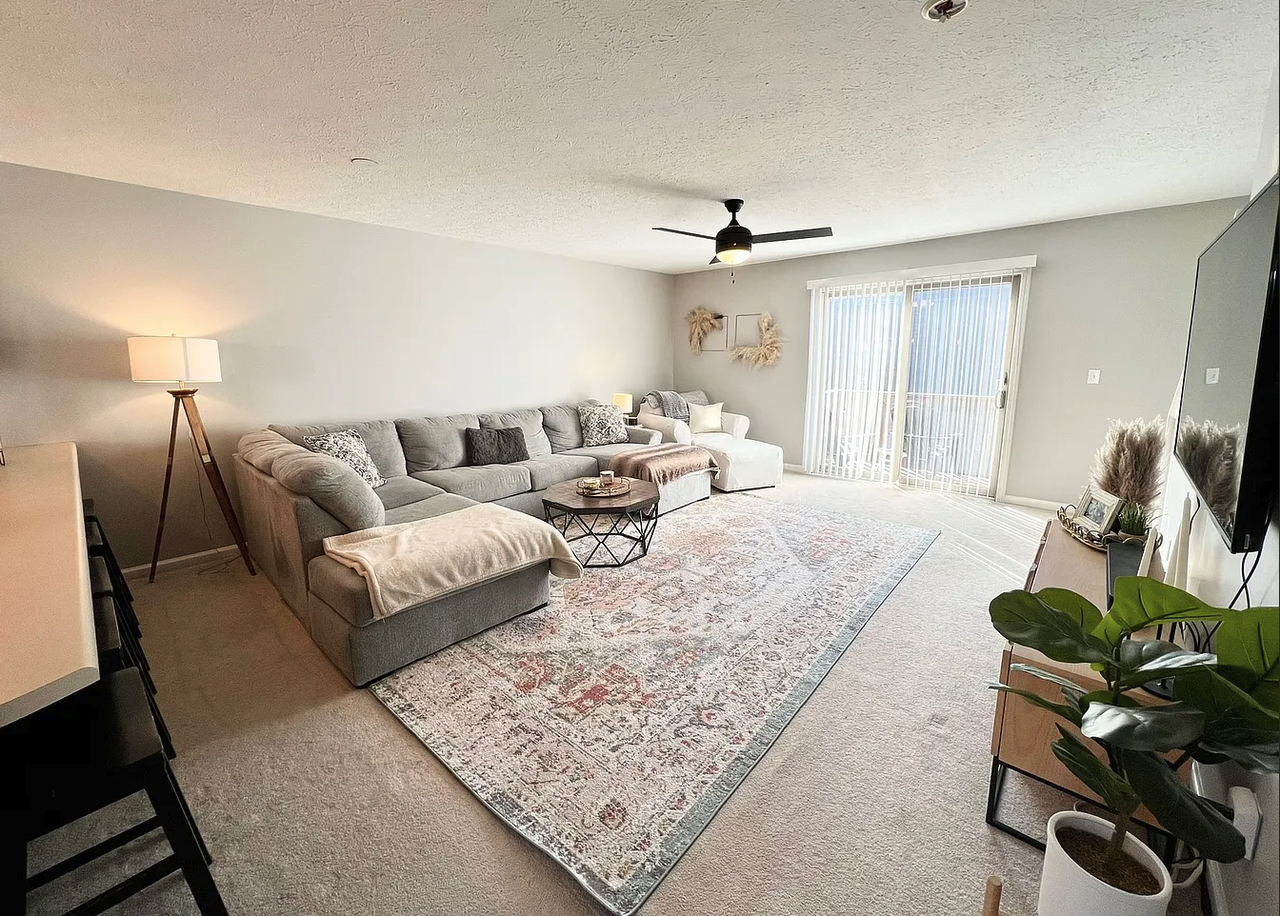 14 Sunridge Drive - Photo 3 of 10