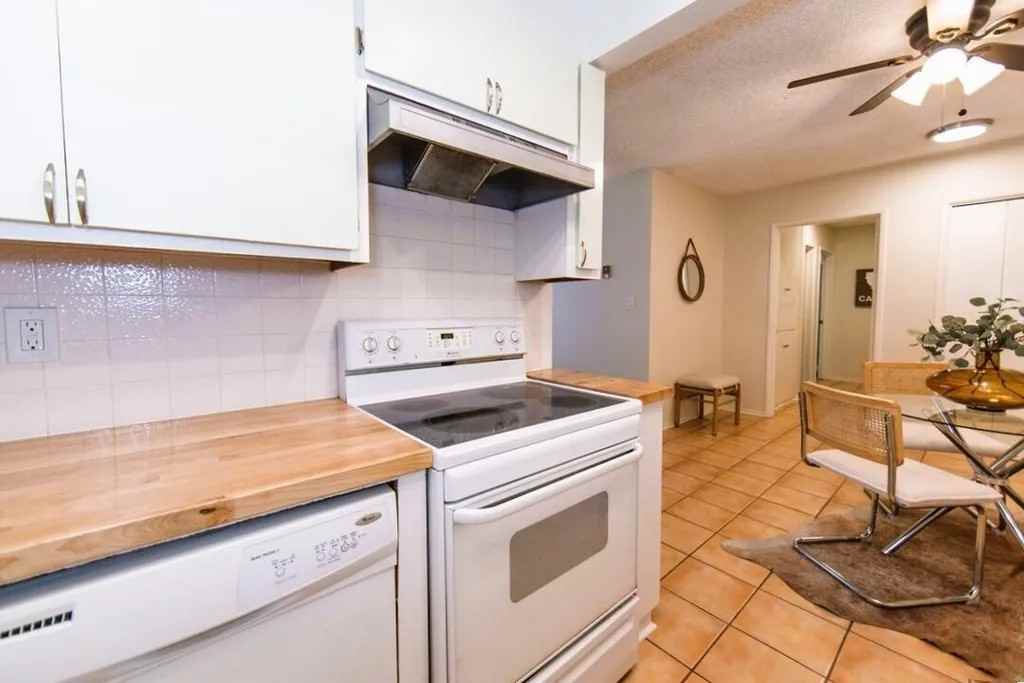 6199 Canterbury Dr #1 - Photo 6 of 15