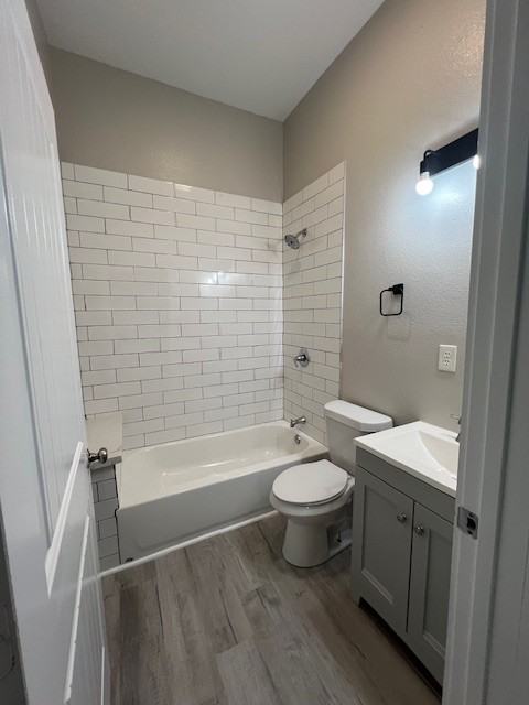 2915 Magnolia St #1 - Photo 5 of 9
