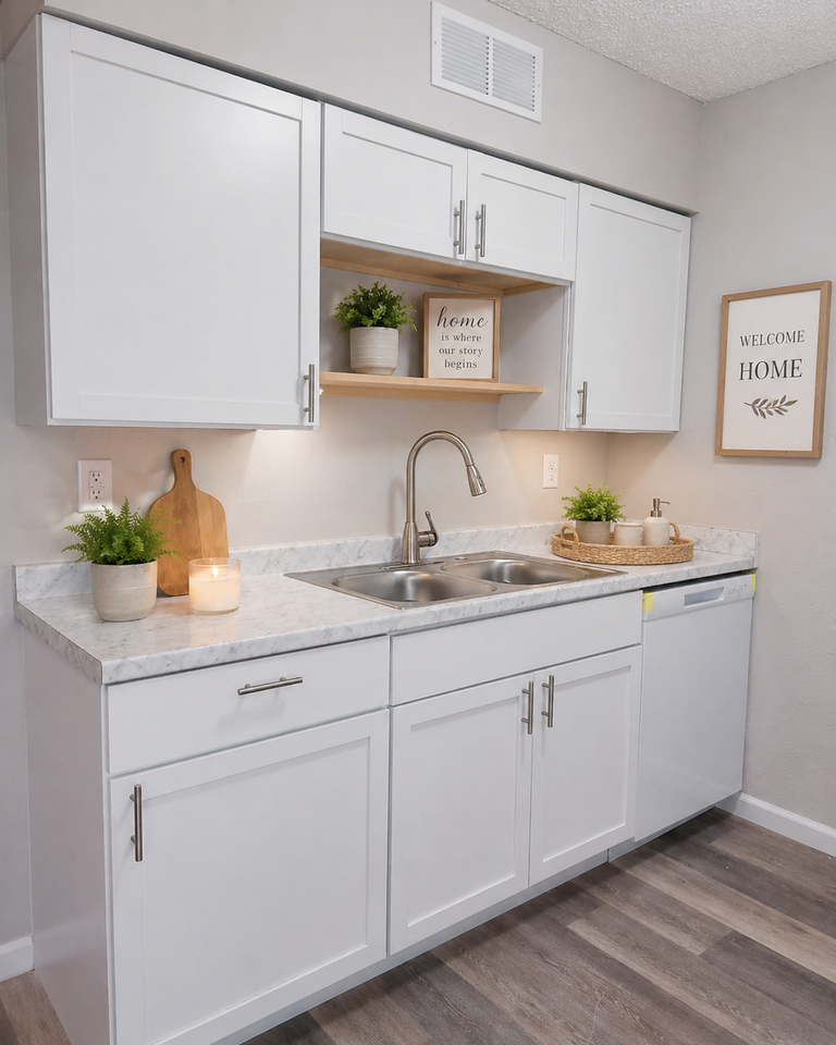 Knollwood Apartments - Photo 4 of 5
