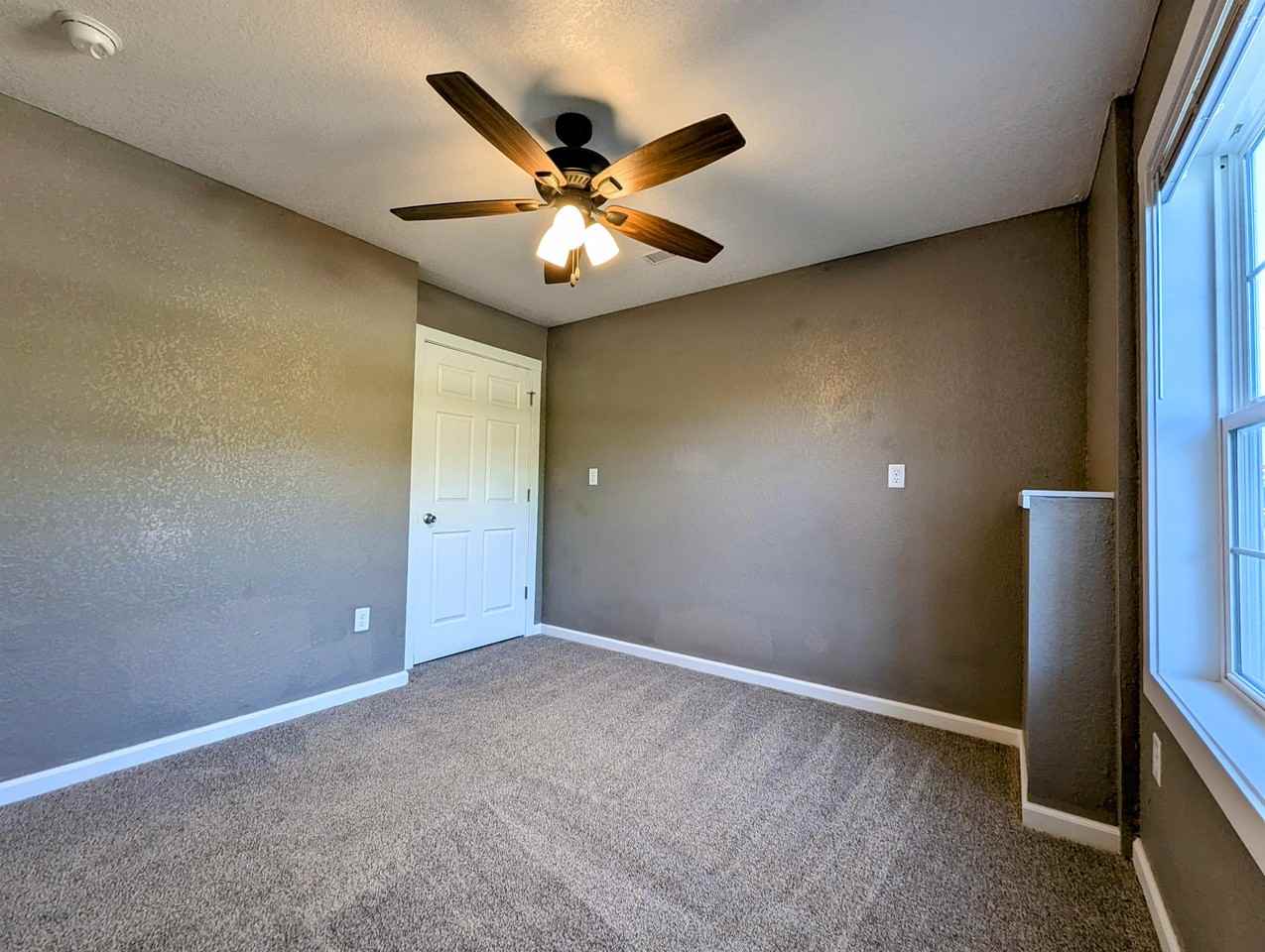 1319 B Ave W #32 - Photo 6 of 23