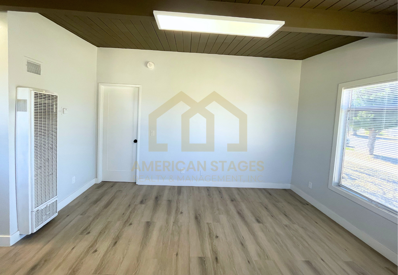 324 N L St #B - Photo 6 of 15