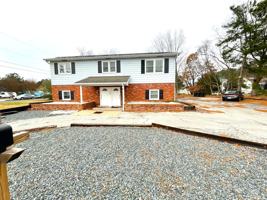 featured image of 1200 Emerson Ave #C
