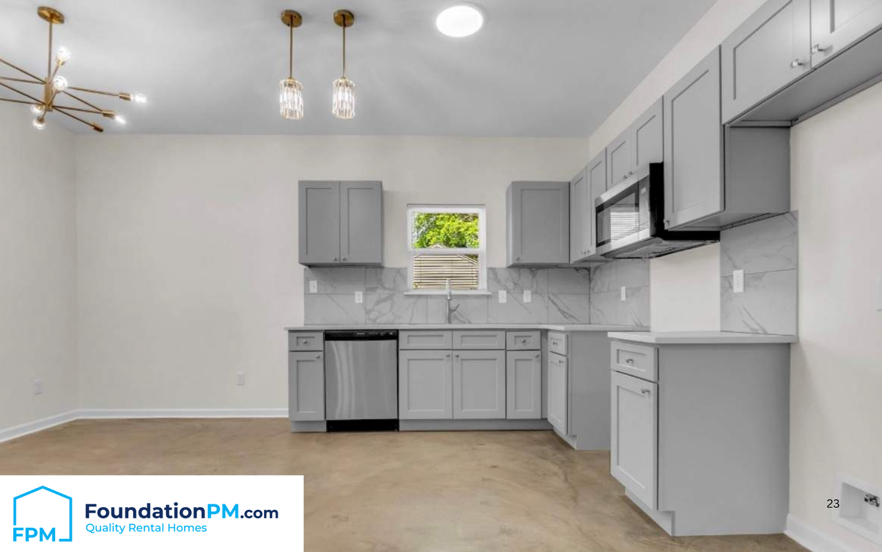 1374 Dow Pl #1 - Photo 3 of 15