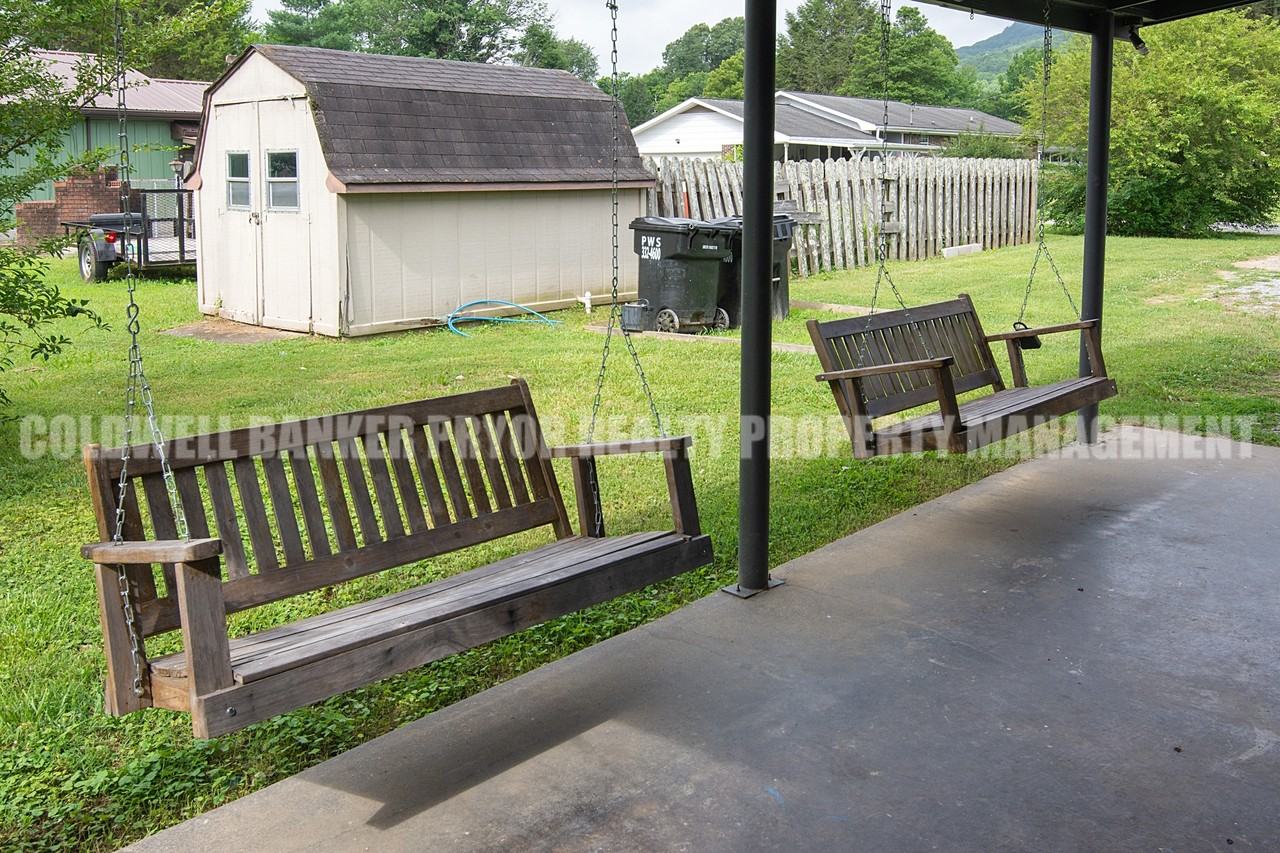 136 Hickey Cir #A - Photo 3 of 50