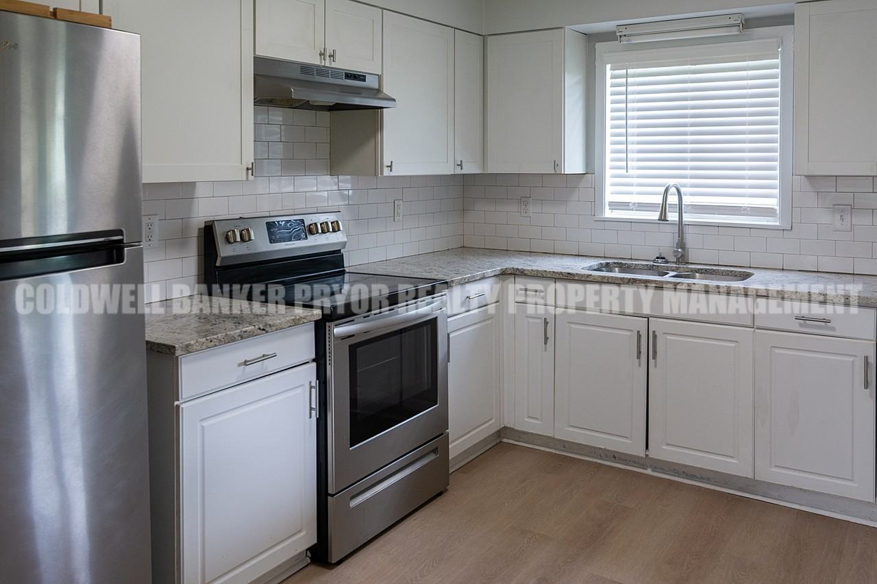 136 Hickey Cir #A - Photo 5 of 50