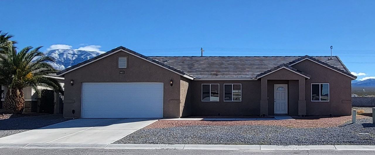 3799 North Mayfield Ranch Road - Photo 2 of 30