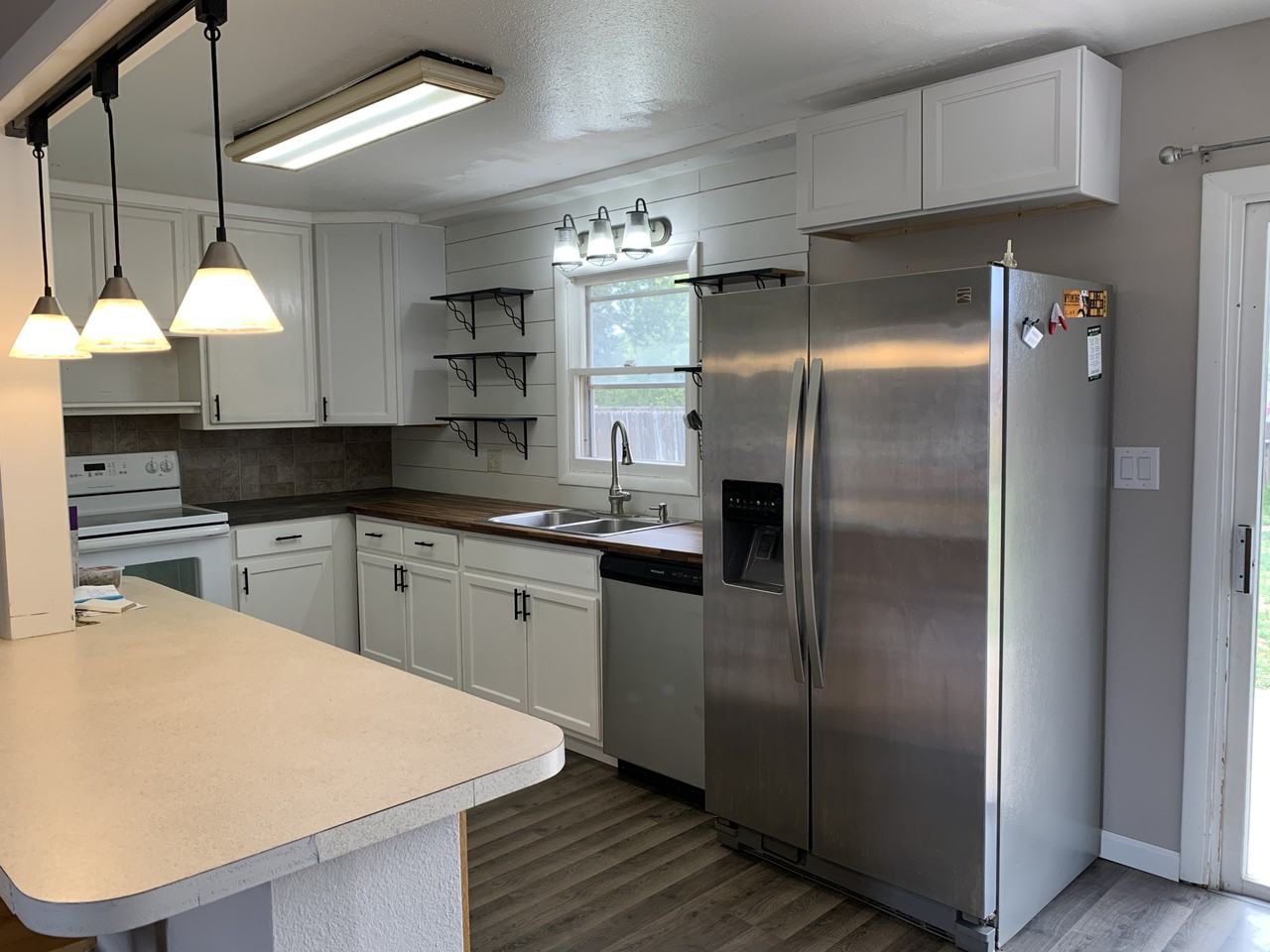 1705 Symons St #1 - Photo 3 of 11