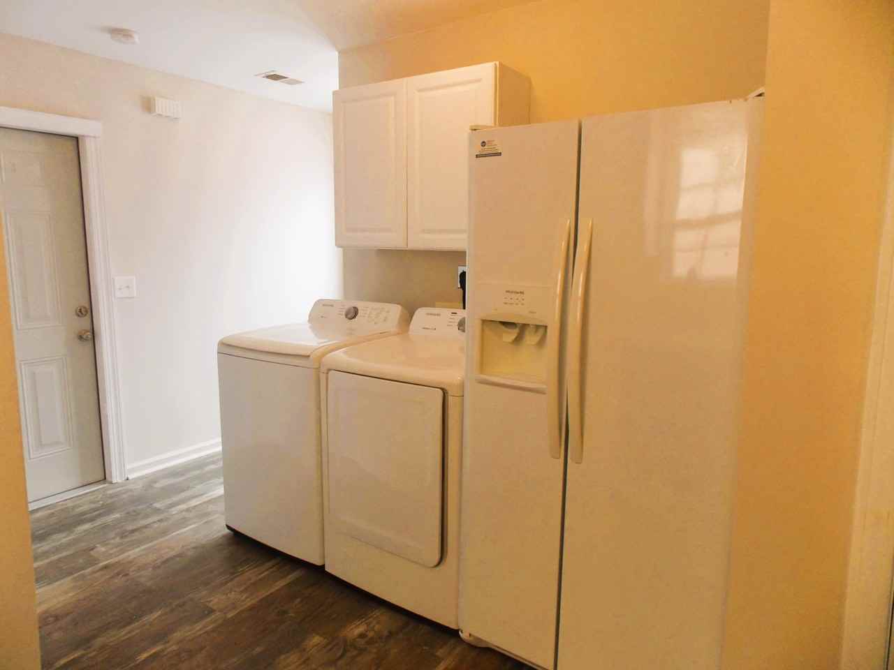 221 Addison Cottage Way #1 - Photo 5 of 11