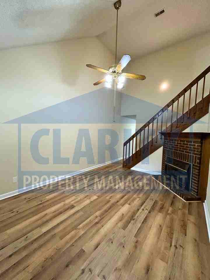 Vintage Grove Townhomes - Photo 5 of 40
