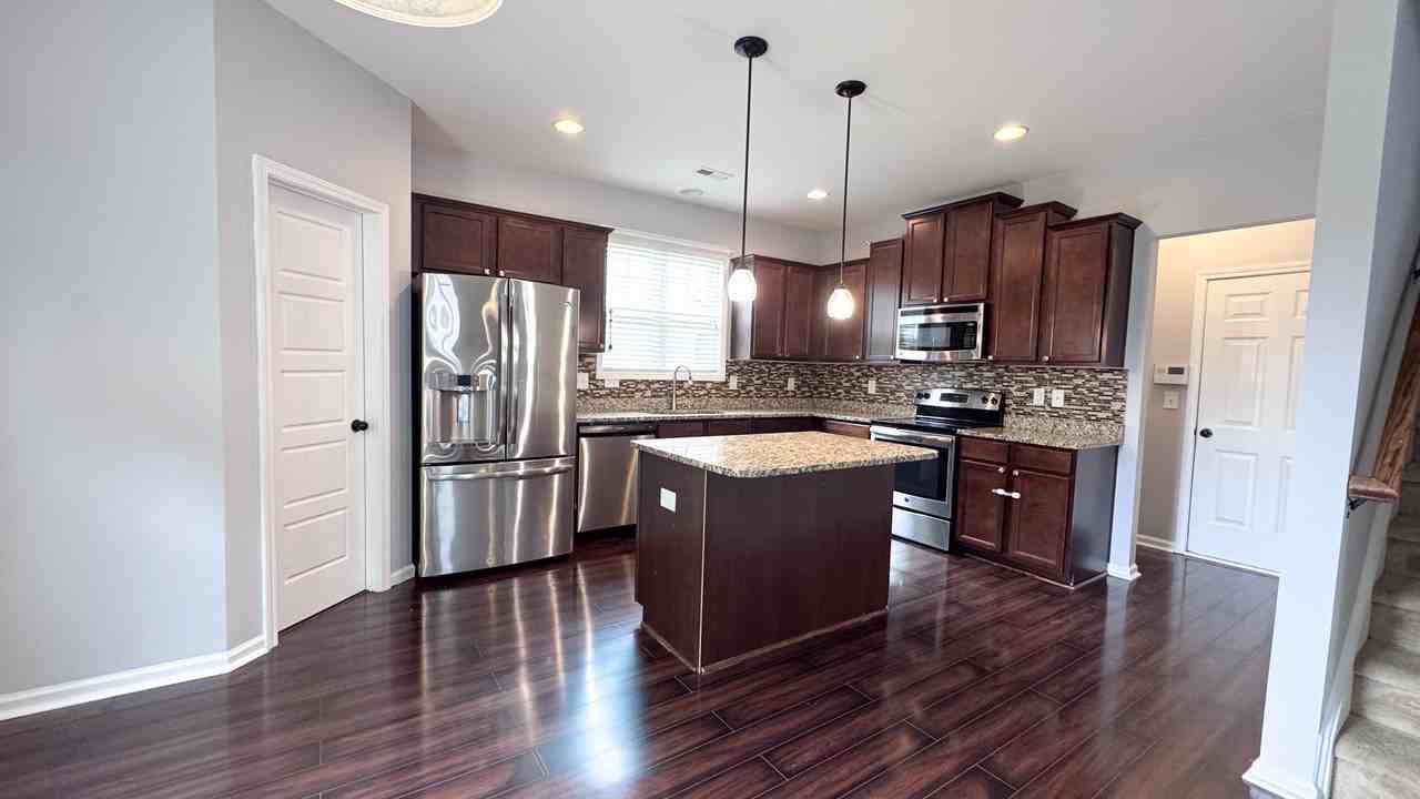 429 Bald Cypress Ln #1 - Photo 7 of 28
