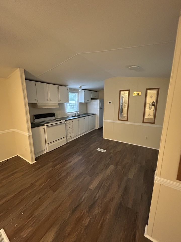 63 Pumphouse Ln #1 - Photo 2 of 8