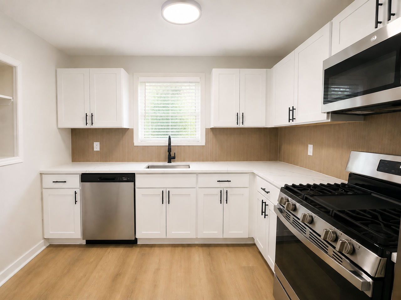 Westwood Court Apts - Photo 2 of 10