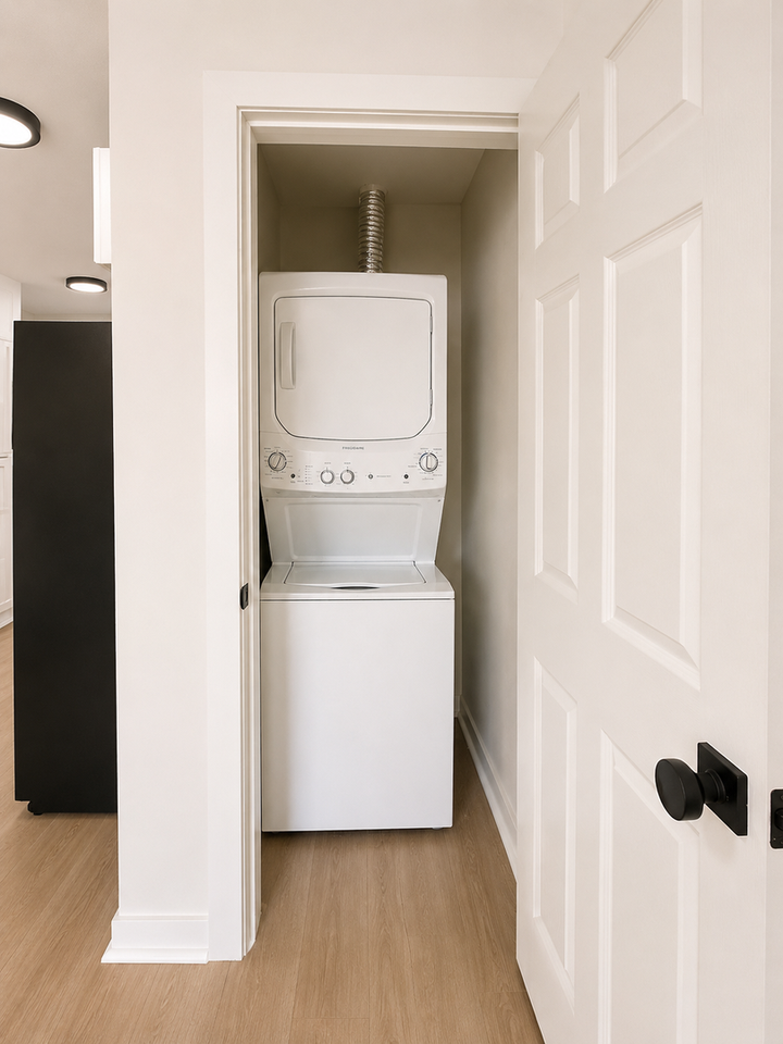 Westwood Court Apts - Photo 7 of 10