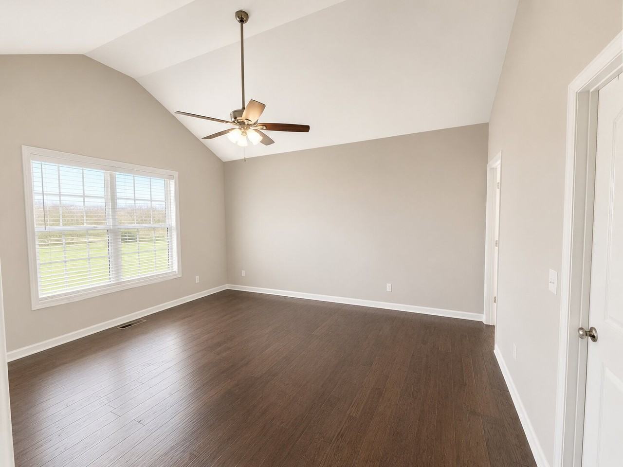 355 N Harris Rd #1 - Photo 4 of 13