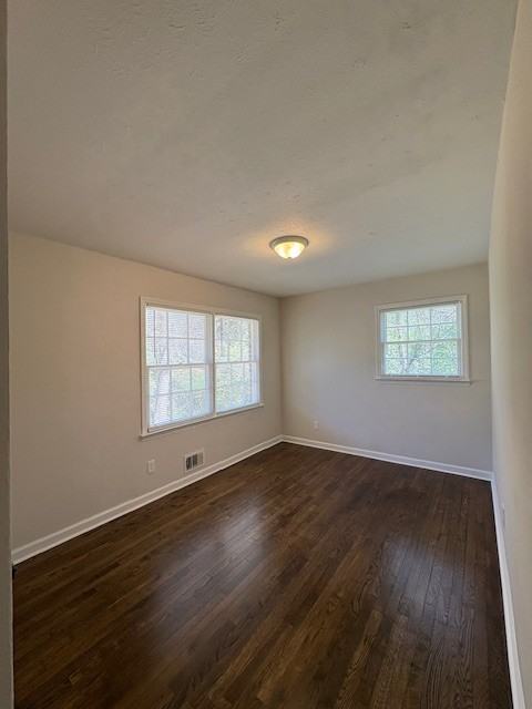 2068 Kenwood Pl Se #1 - Photo 6 of 23