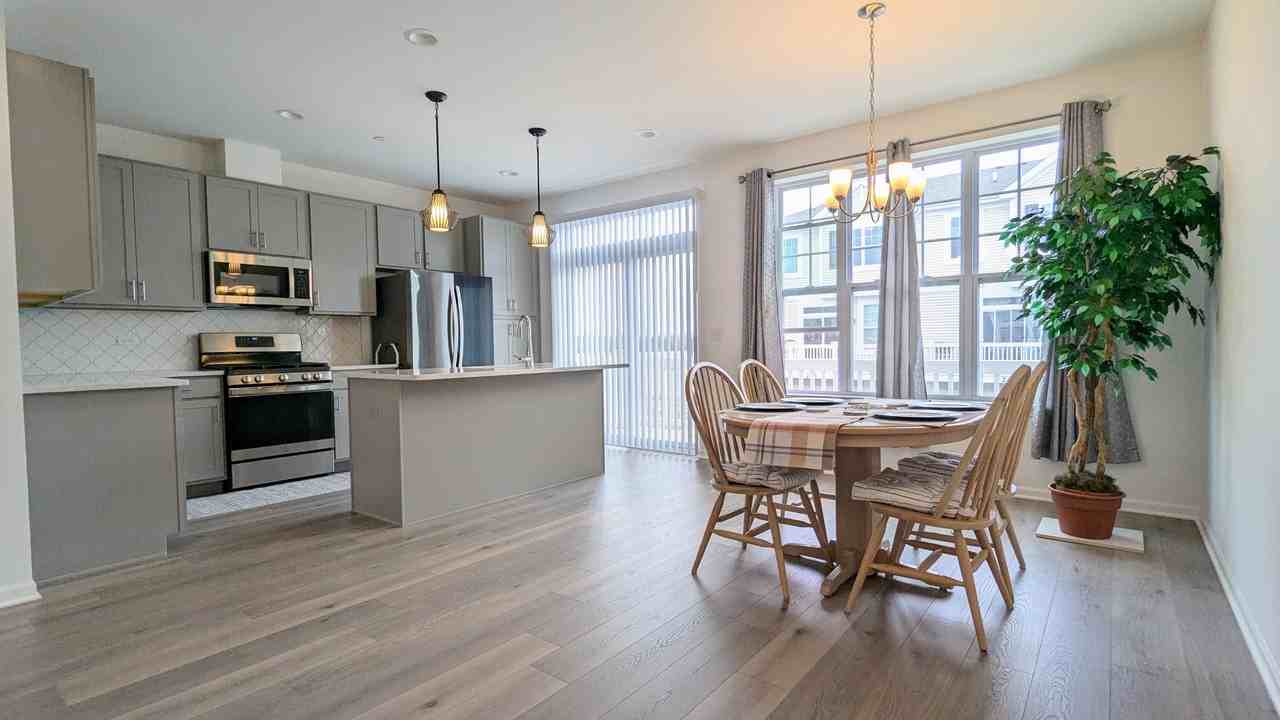 232 Timberleaf Cir #1 - Photo 4 of 14