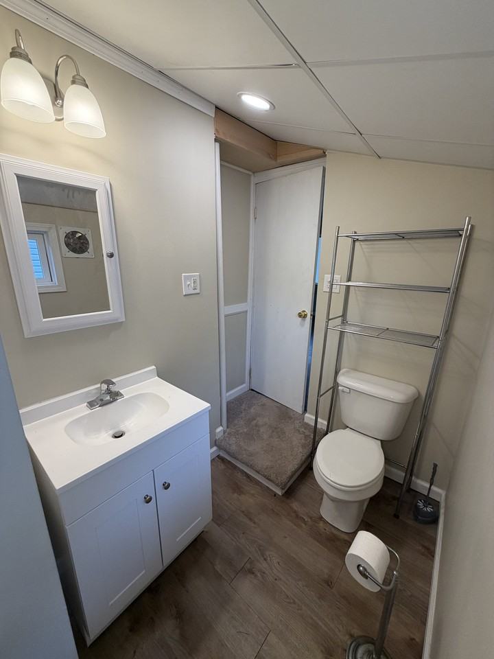 2245 Raymond Avenue - Front House - Photo 7 of 10