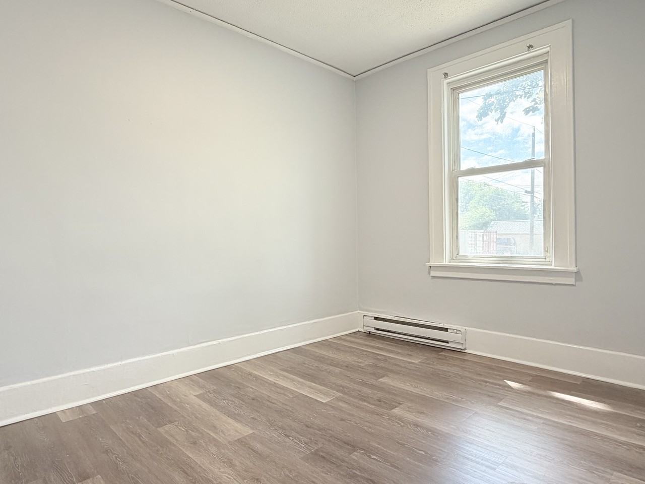 1238 Richmond St #2 - Photo 7 of 13