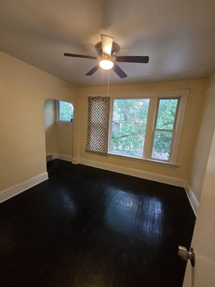 2203 N 28th St #2 - Photo 4 of 11