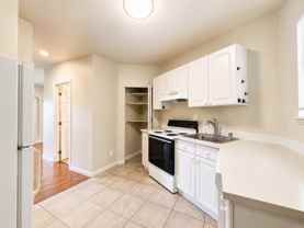 Davis Place Apartments - Photo 1 of 1