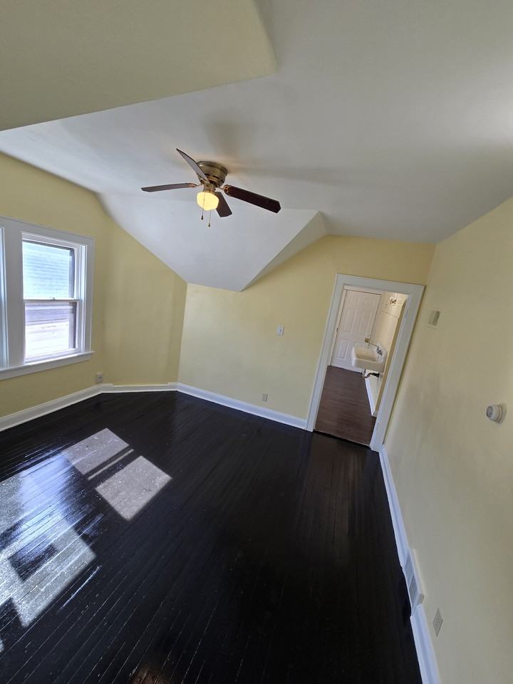 3377 N 28th St #1 - Photo 4 of 10