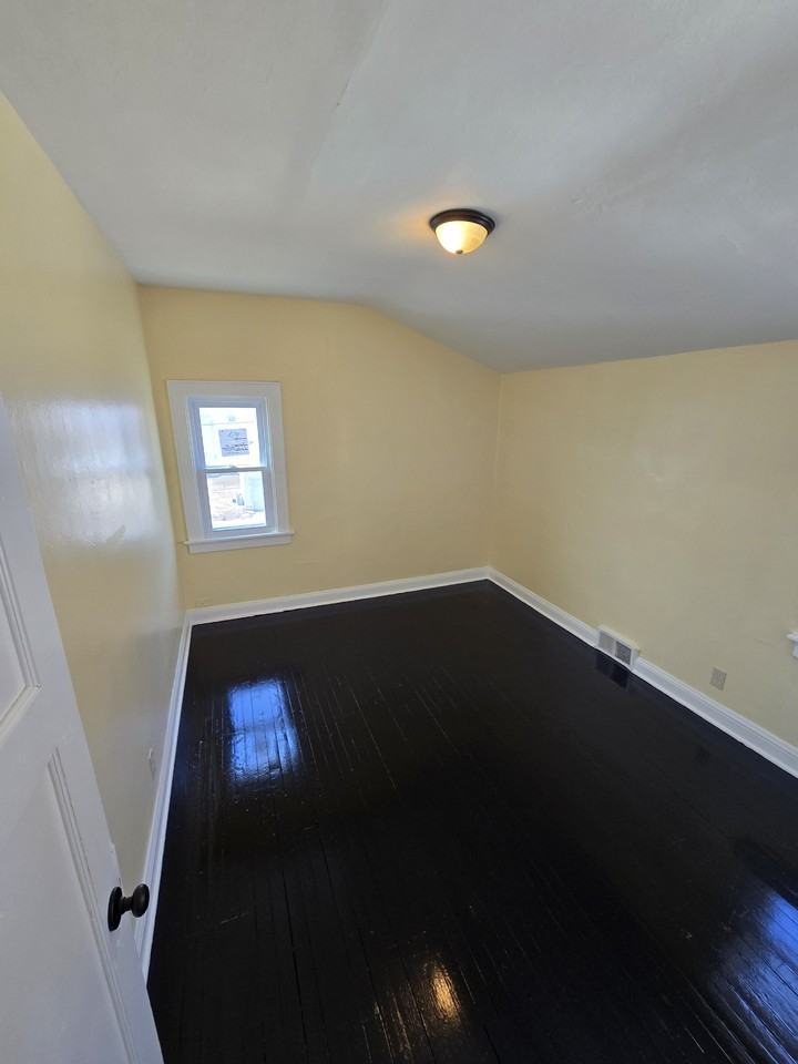 3377 N 28th St #1 - Photo 6 of 10