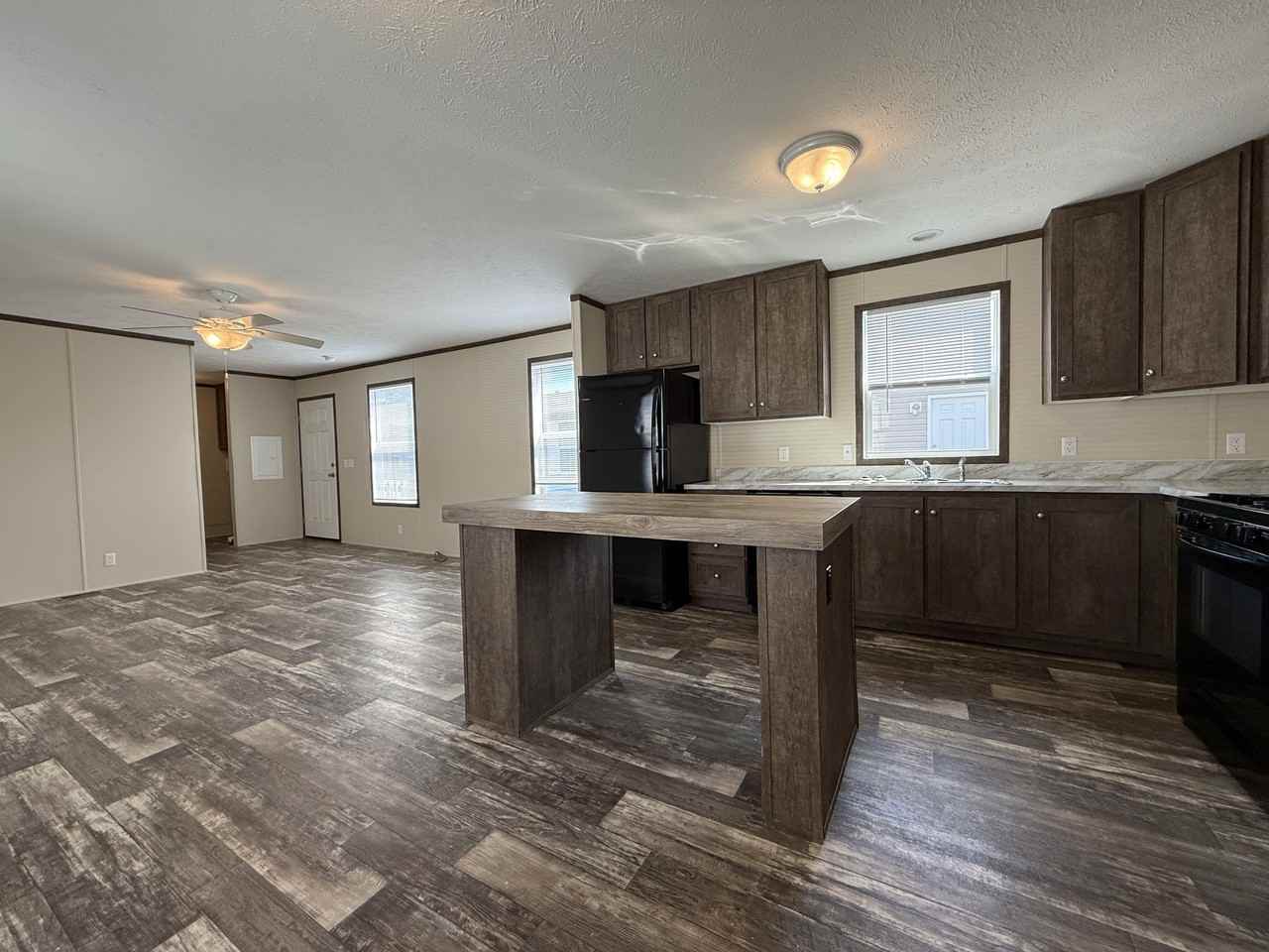 16196 Notre Dame St #210 - Photo 5 of 25