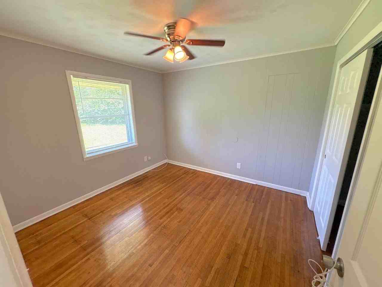 4493 Westmont Rd - Photo 4 of 13