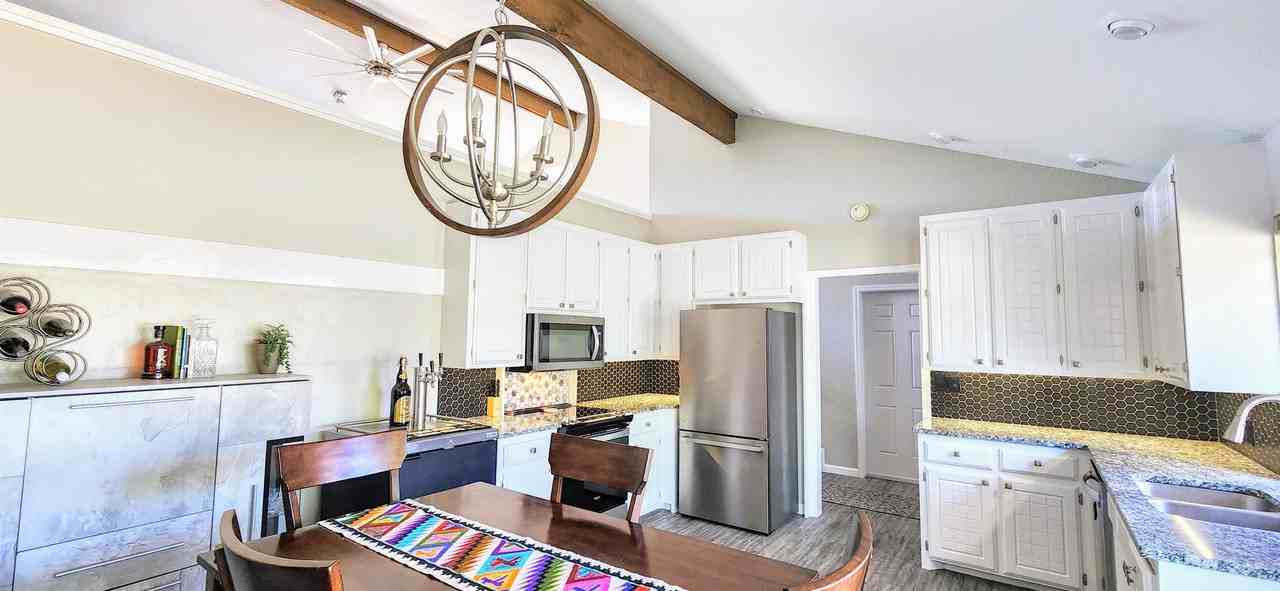 1813 Calico Ln #1 - Photo 3 of 20