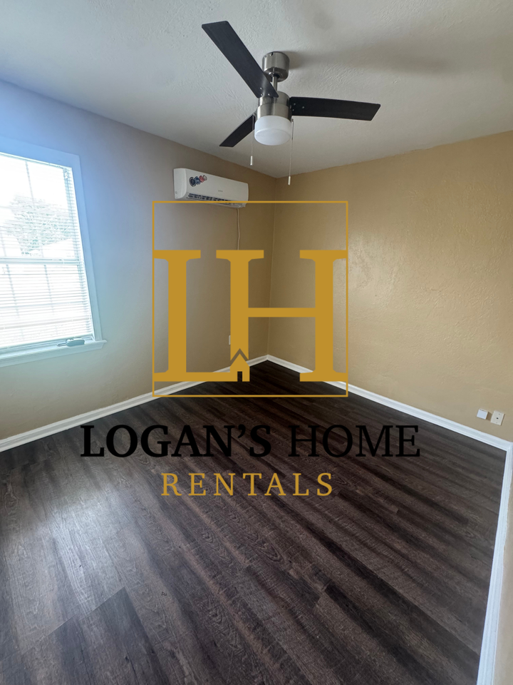 1218 Nw Ozmun Ave #1218 - Photo 4 of 5