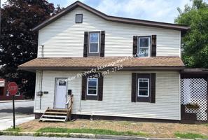 featured image of 1600 4th Ave #1