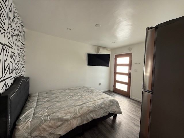 217 3/4 W 94th St #217-3-4 - Photo 2 of 6