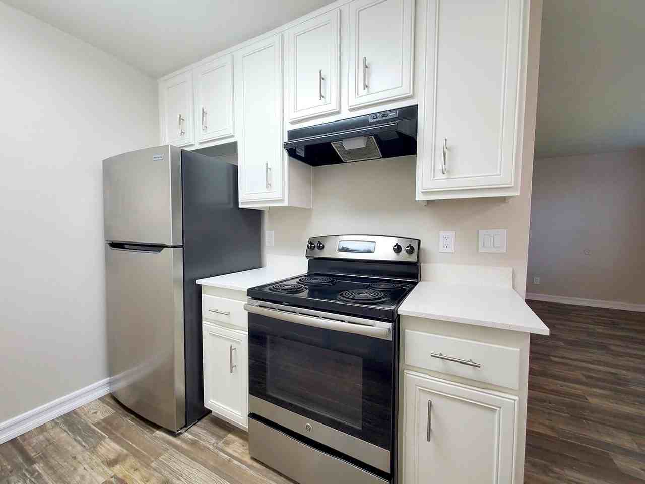Courtyards Apartments! - Photo 5 of 18