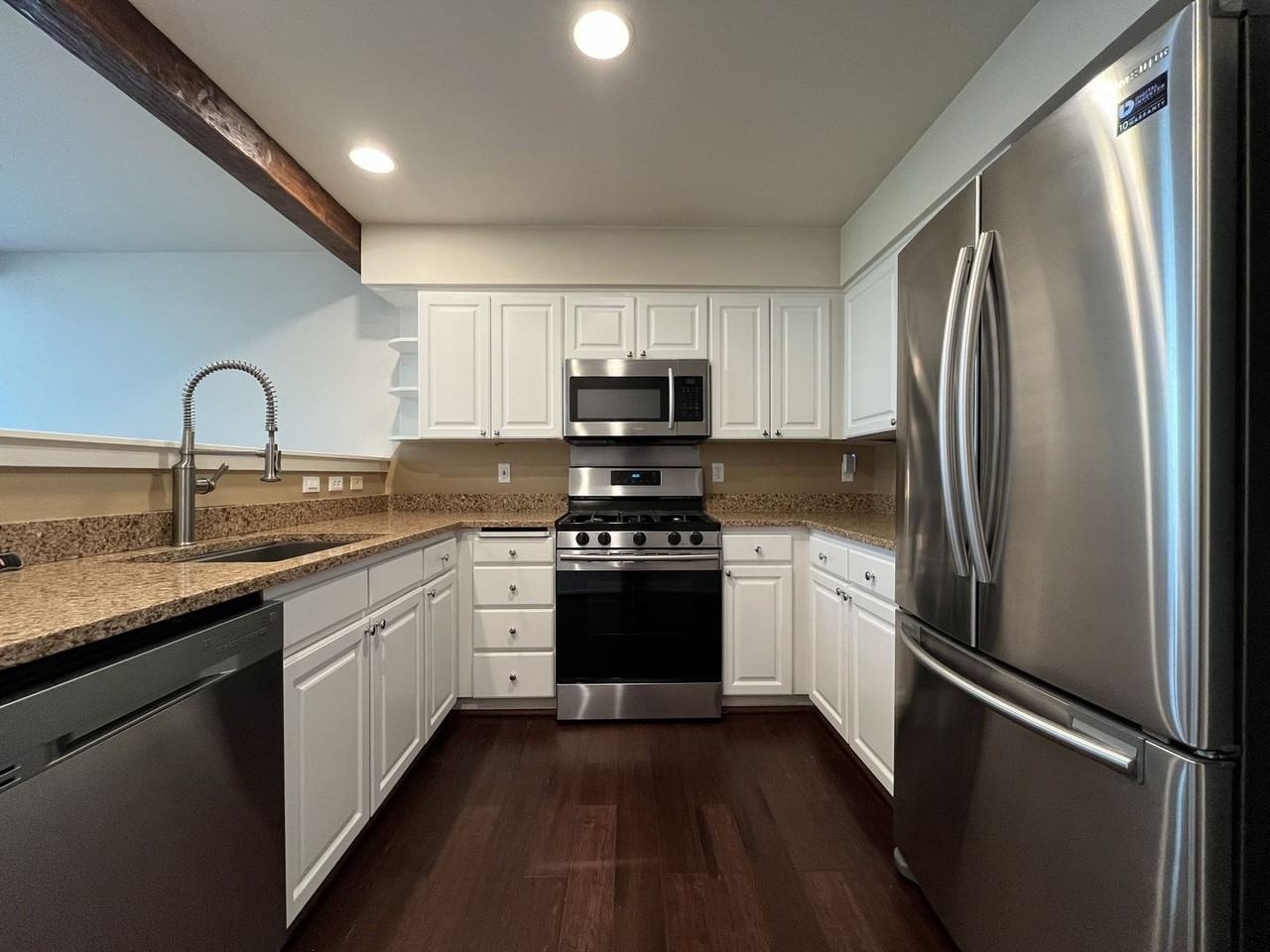 10272 Nw Alder Grove Ln - Photo 4 of 36