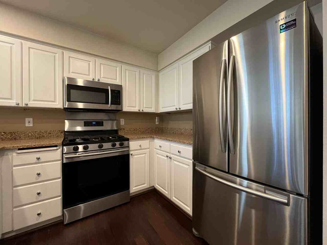 10272 Nw Alder Grove Ln - Photo 5 of 36