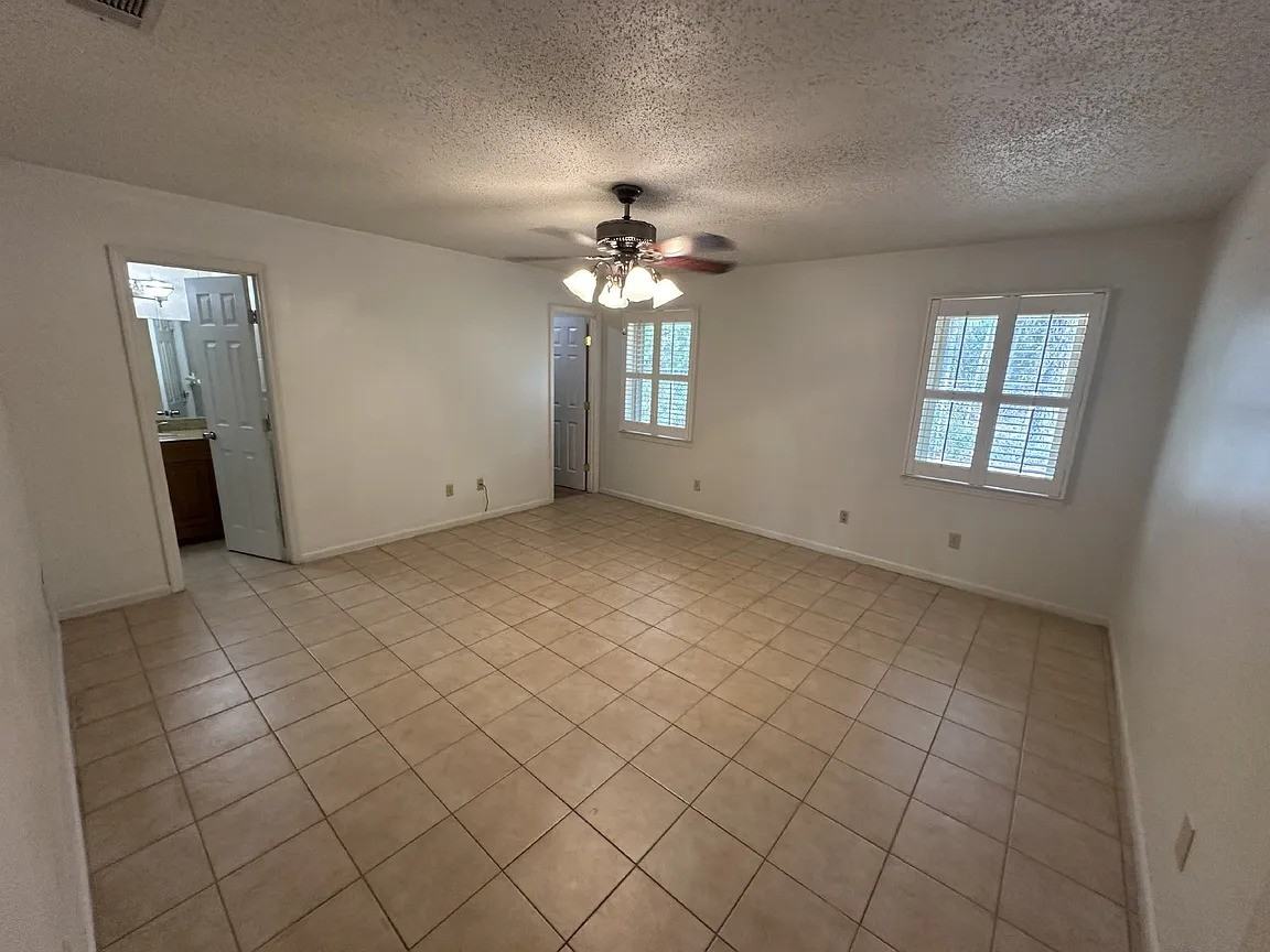 748 Timber Ridge Trl #1 - Photo 4 of 14