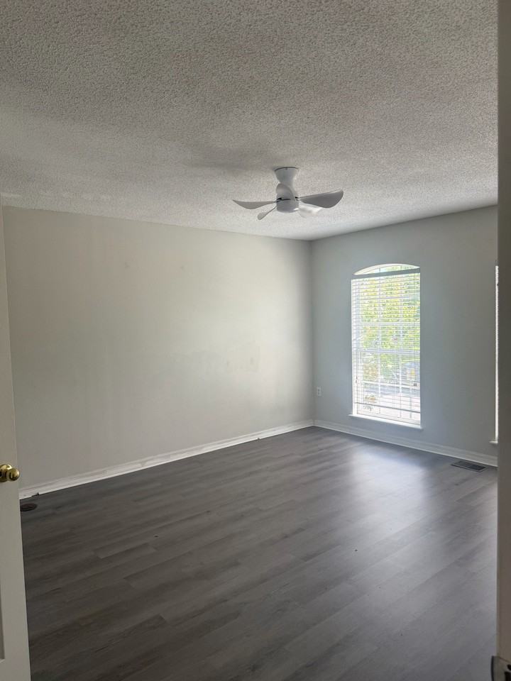 2714 Merrieweather Ln #1 - Photo 7 of 12