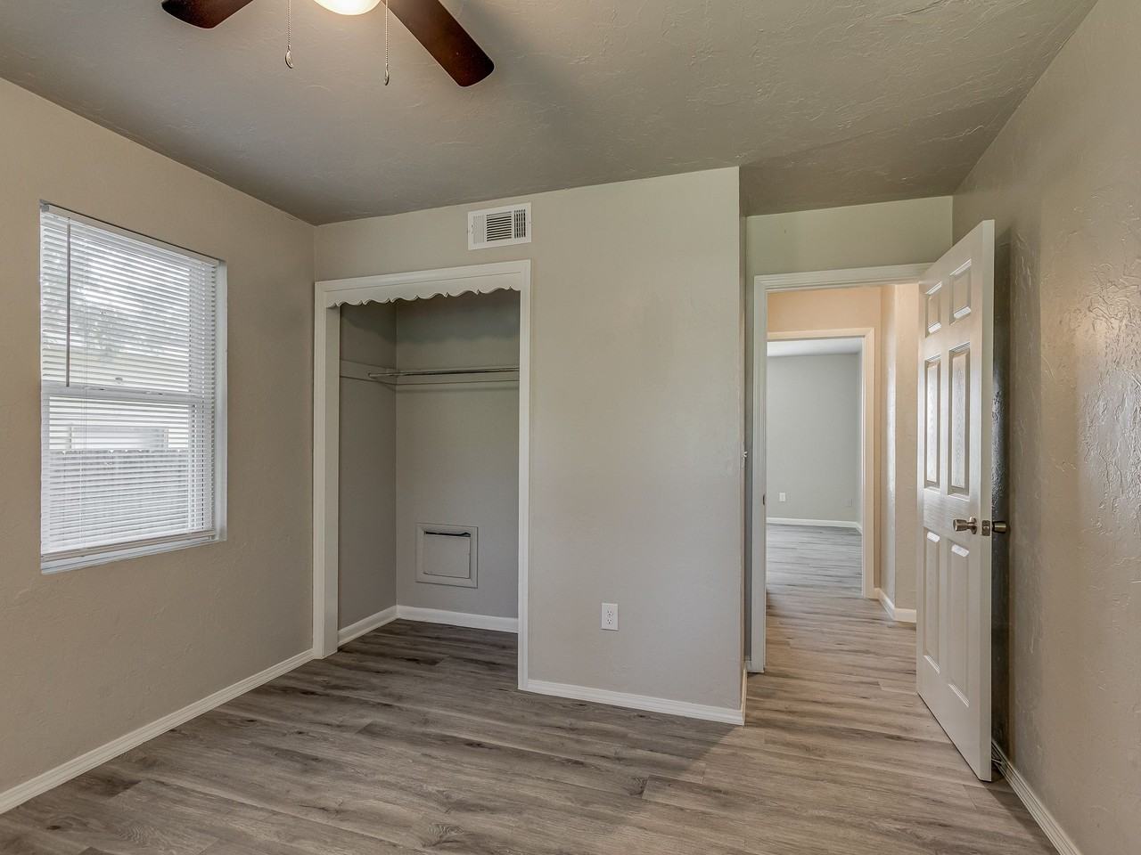 3425 Se 22nd St #1 - Photo 5 of 9