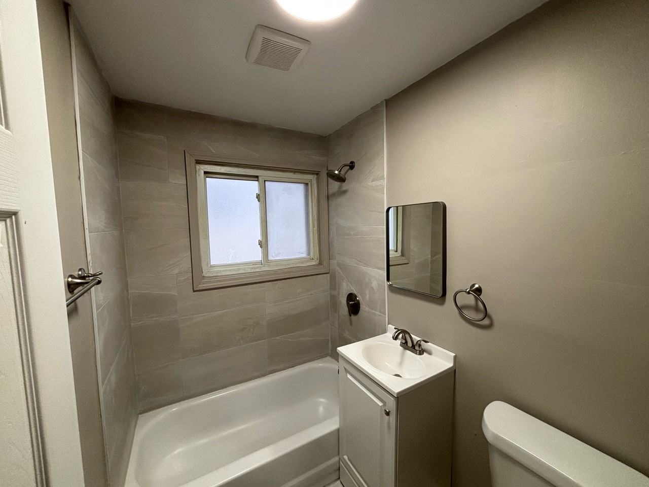 31809 Tuscola Court31809 Tuscola Court #2 - Photo 5 of 18