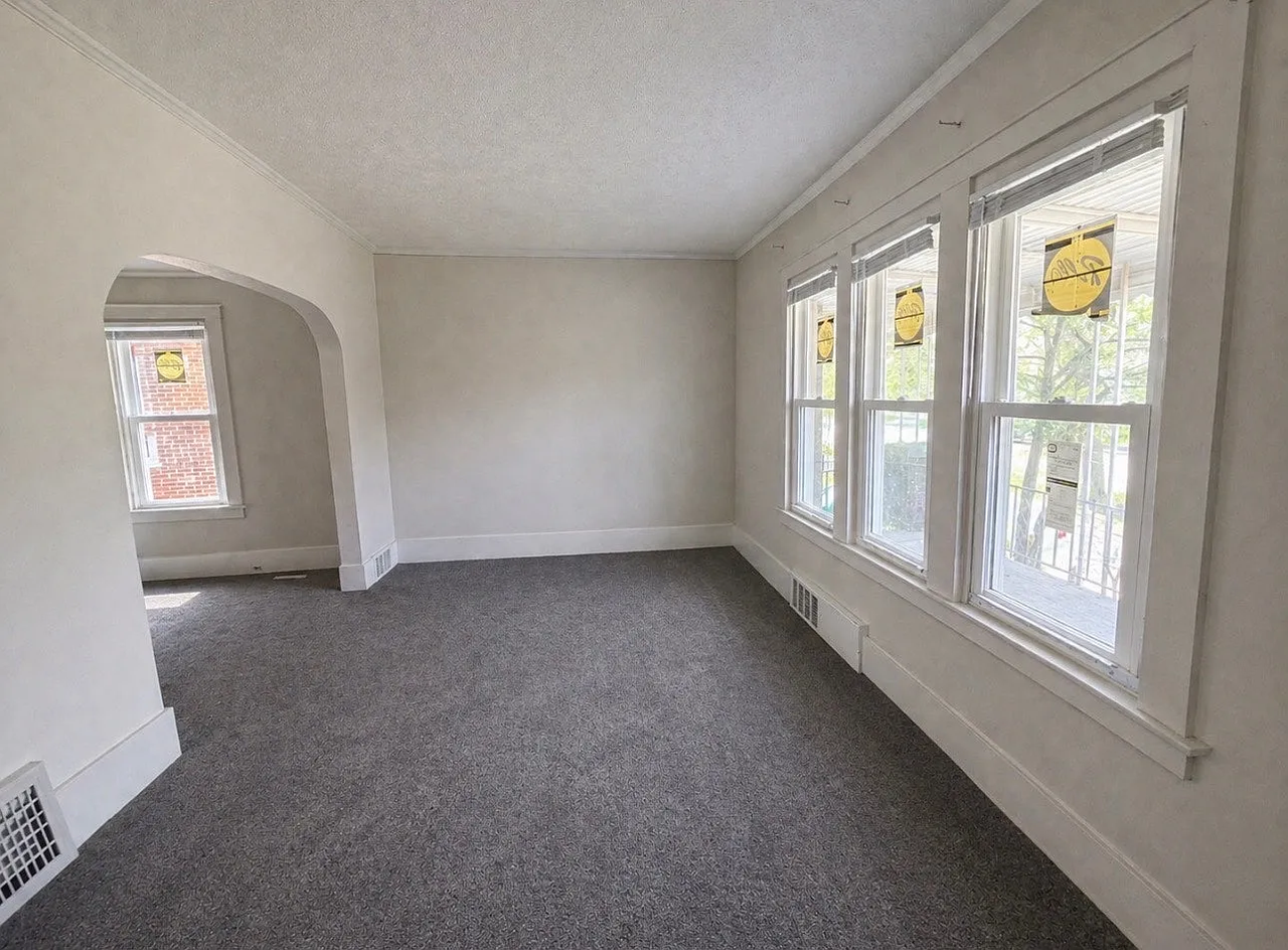 5856 Barrett St #1 - Photo 3 of 9