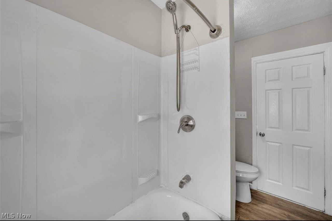 936 Selwyn Rd #1 - Photo 6 of 11
