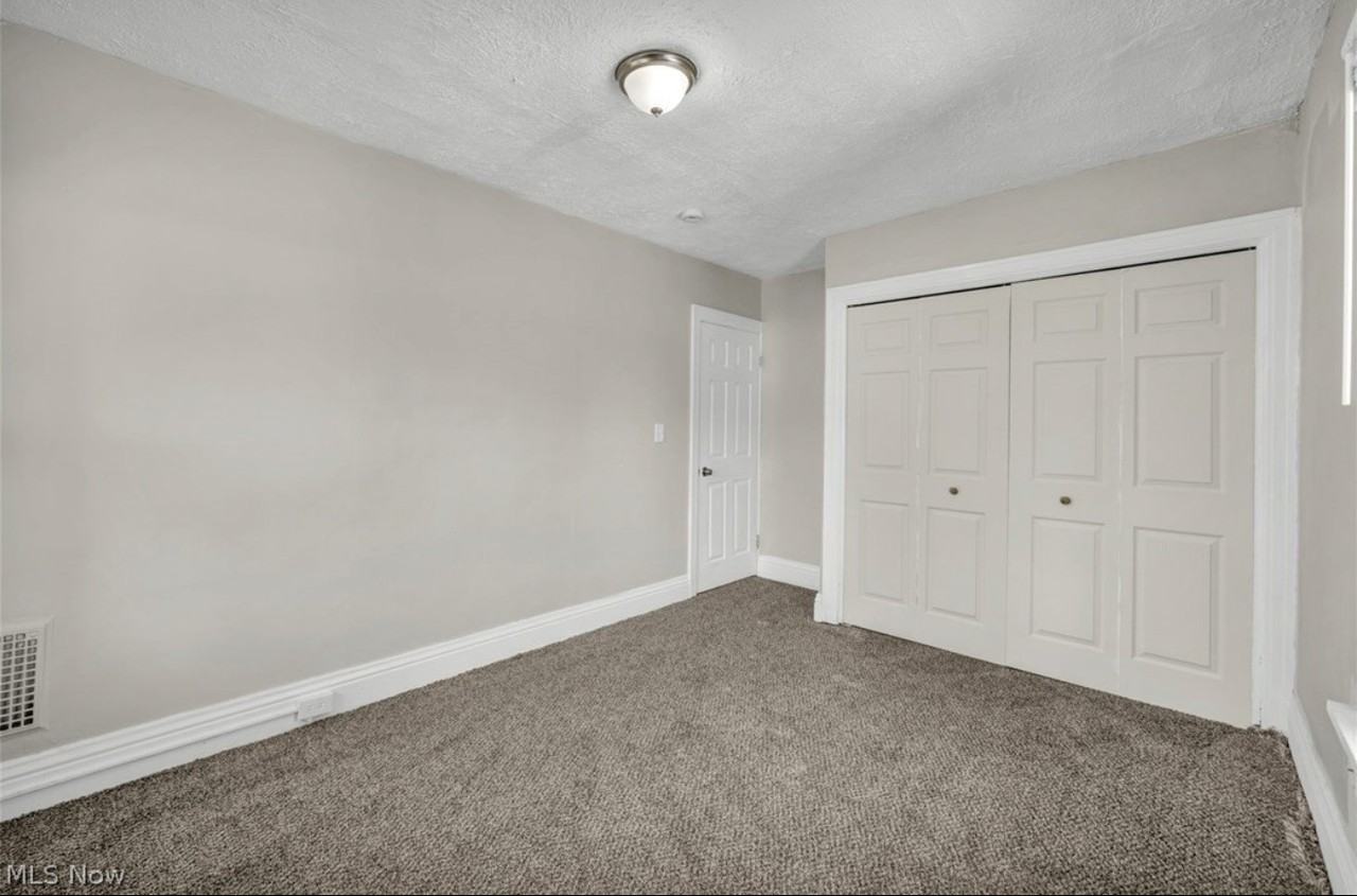 936 Selwyn Rd #1 - Photo 7 of 11