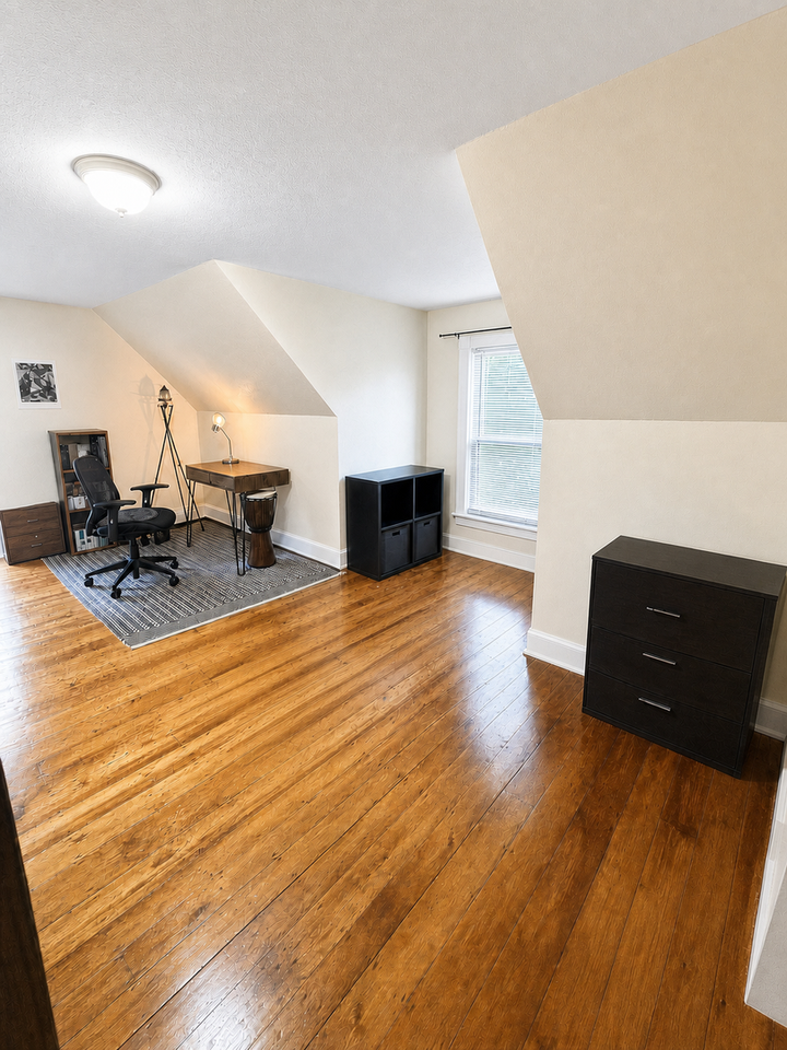 30 Mansfield St - Photo 4 of 9