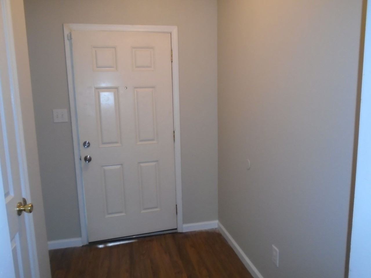 1411 Furnish Dr - Photo 3 of 28