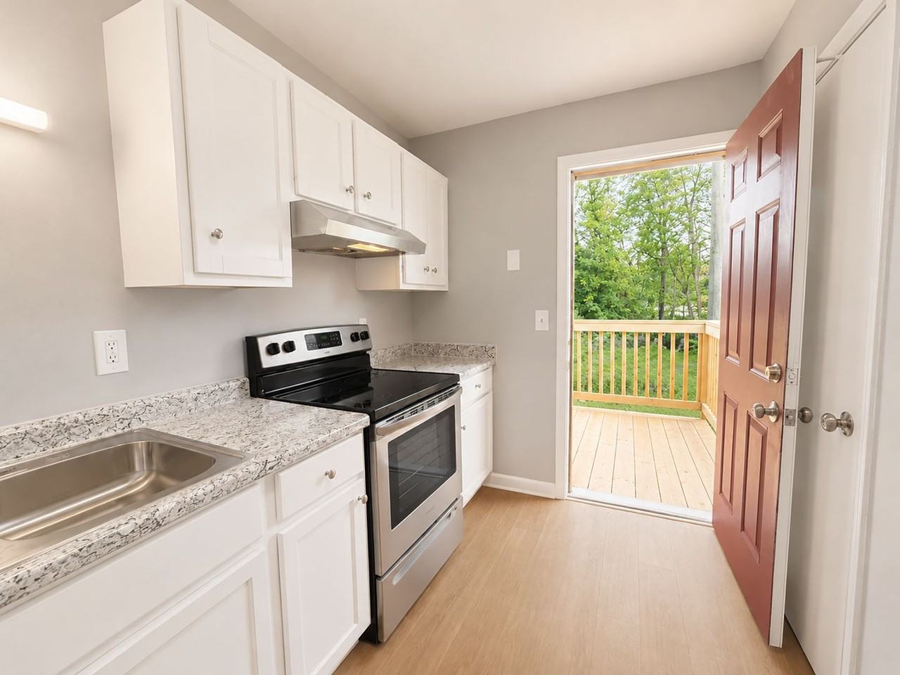 Glen Oaks Luxury Apartment Homes - Photo 2 of 50