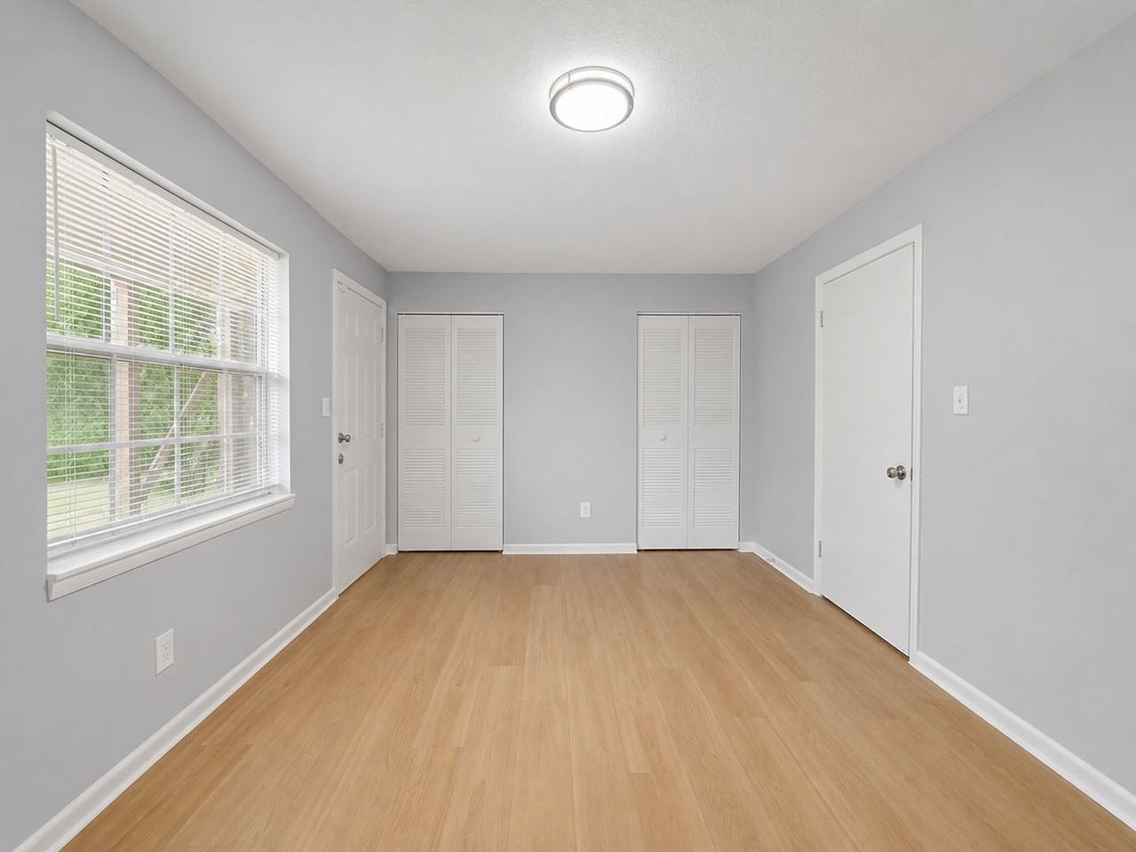 Glen Oaks Luxury Apartment Homes - Photo 5 of 50