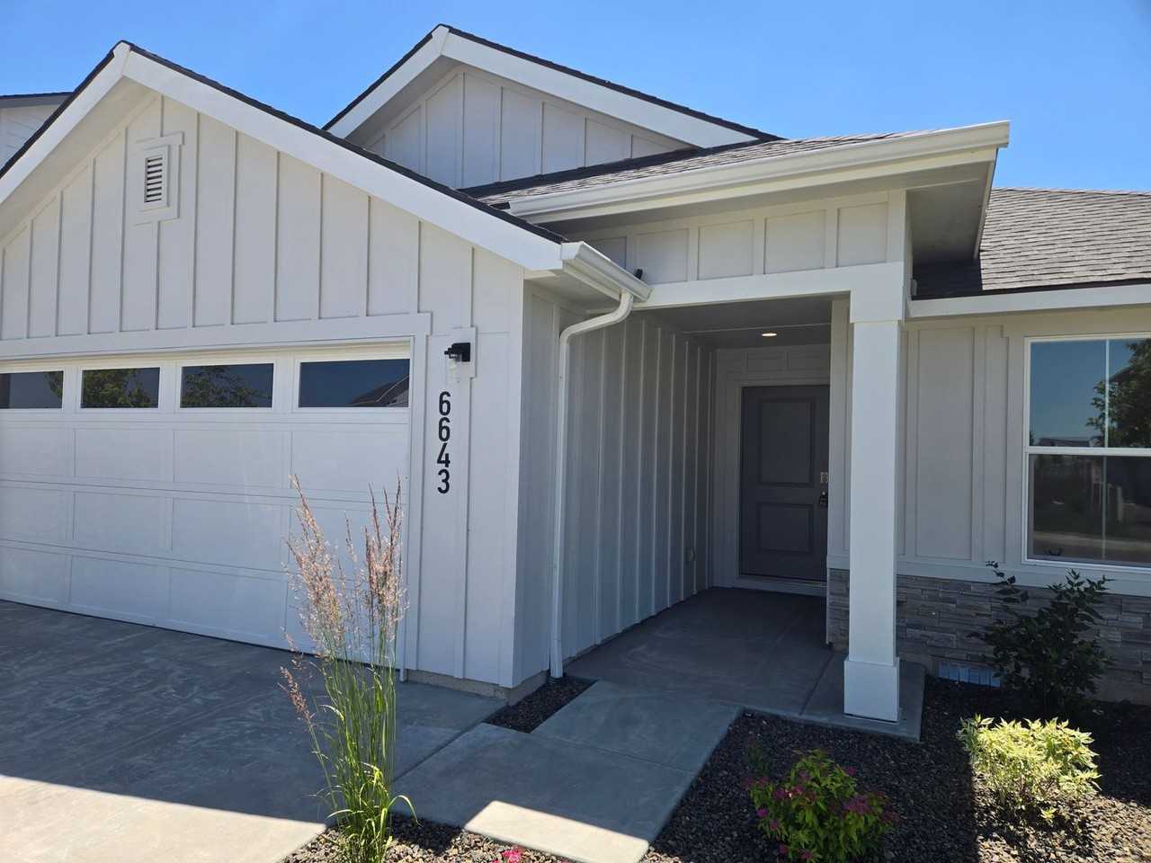 6643 W Redwood Creek Dr - Photo 2 of 18